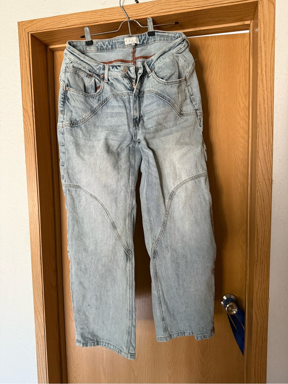 Light Blue women Jeans — barrel jeans run big need to size down